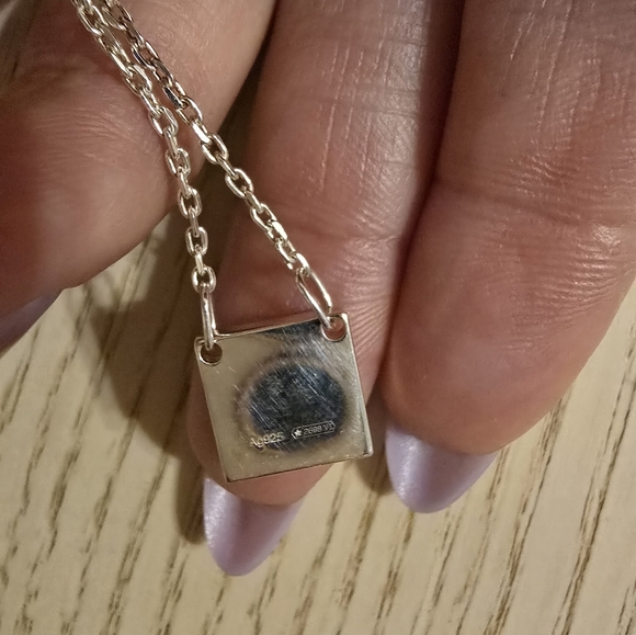 NEW Gucci Logo Square Pendant Necklace With Box And Dust Bag.Full Inclusion - Picture 17 of 17